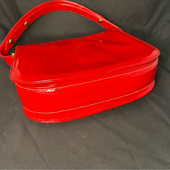 Nicholas Reich Vintage Convertible Latched Bag - Picture 6 of 14